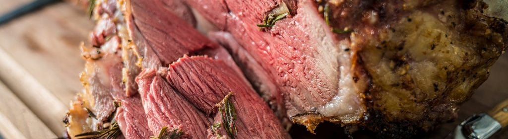 מתכון למעשנת בשר, שוק טלה צלוי – טרייגר, גריל, מעשנת פלט וכלים למנגל