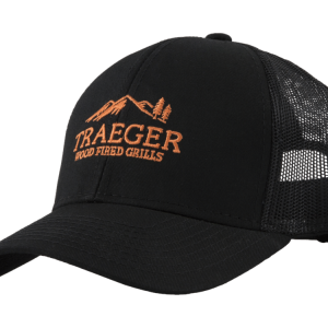 כובע שחור עם לוגו של טרייגר – גריל, מעשנת בשר, טאבון, שבבי עץ לעישון, כלים למנגל ואביזרים למנגל